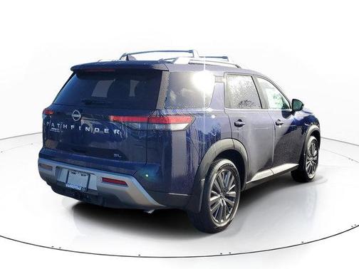 2025 Nissan Pathfinder SL FWD