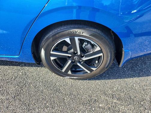 Electric Blue Metallic 2025 Nissan Sentra SV