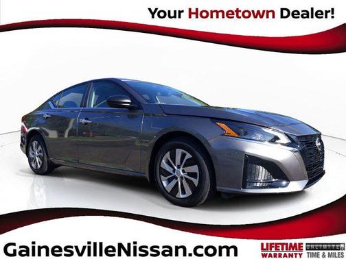 2025 Nissan Altima S FWD