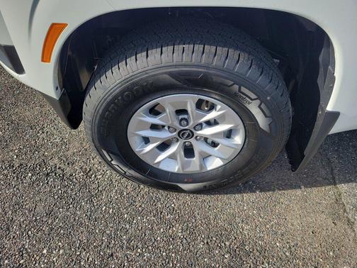 Glacier White 2026 Nissan Frontier S
