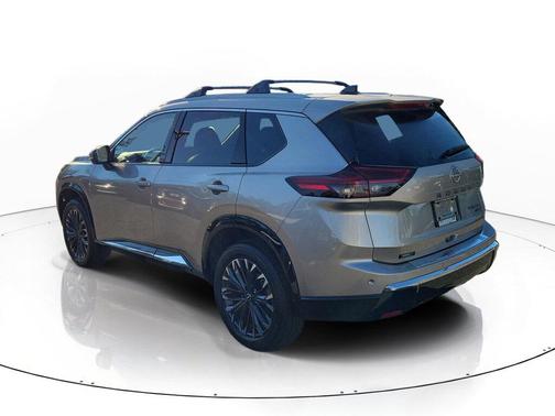 Champagne Silver Metallic 2026 Nissan Rogue Platinum