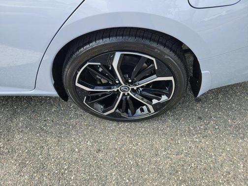 Gray Sky Pearl 2026 Nissan Altima SR FWD