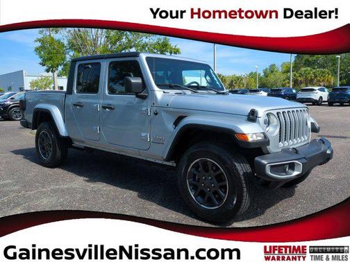 2023 Jeep Gladiator Overland