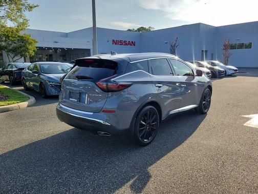 Boulder Gray 2024 Nissan Murano Platinum FWD