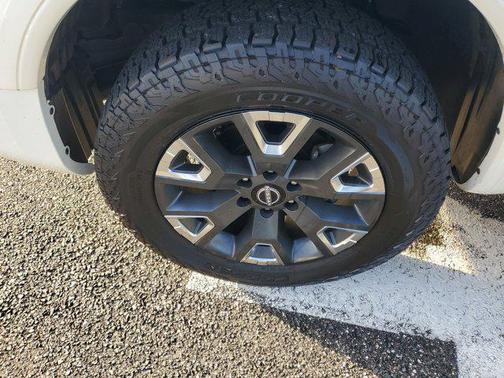 2023 Nissan Titan Platinum Reserve