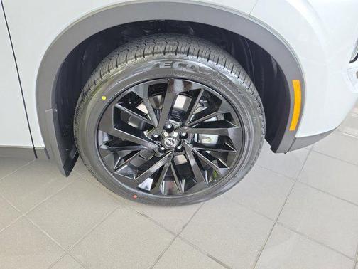Alpine Frost 2026 Nissan Rogue SL
