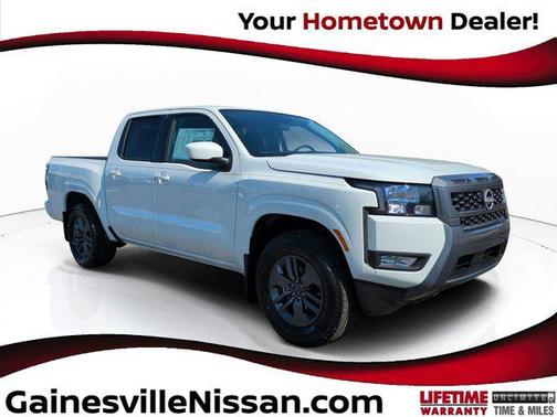 2025 Nissan Frontier SV