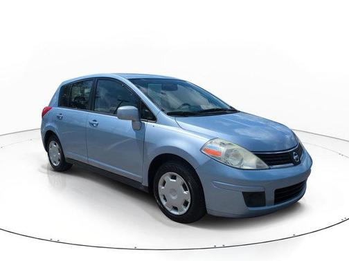 2009 Nissan Versa 1.8 S
