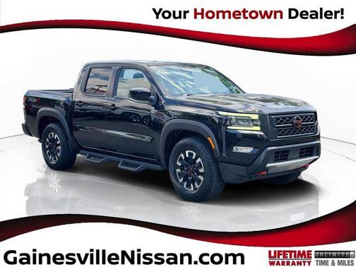 Super Black 2022 Nissan Frontier PRO-X