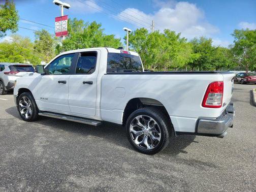 Bright White Clearcoat 2023 RAM 1500 Big Horn/Lone Star
