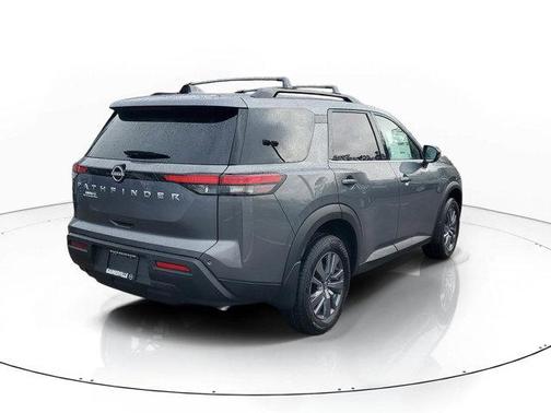 2025 Nissan Pathfinder SV FWD