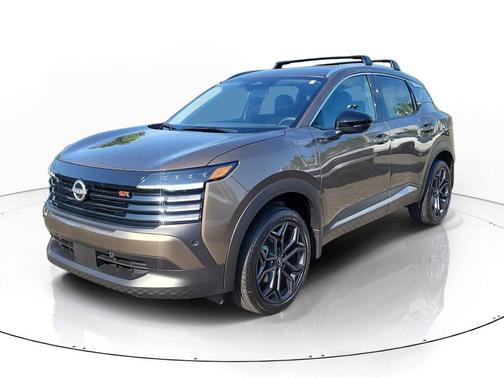 Canyon Bronze Metallic 2026 Nissan Kicks SR