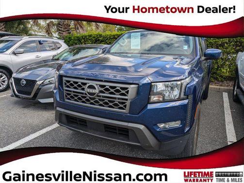 2022 Nissan Frontier SV