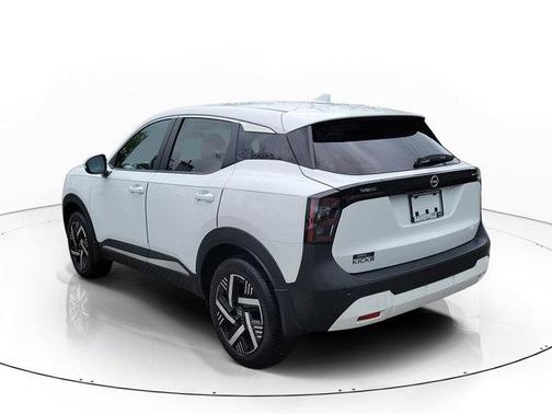 Fresh Powder 2025 Nissan Kicks SV