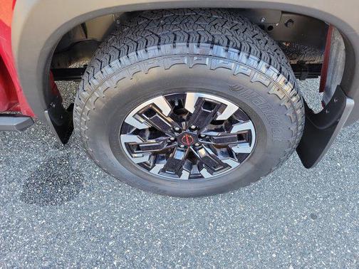 2023 Nissan Frontier PRO-X