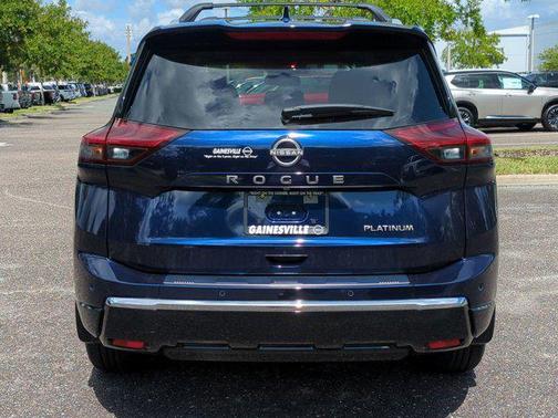 2025 Nissan Rogue Platinum