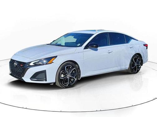 2024 Nissan Altima SR FWD