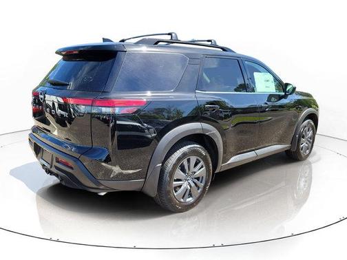 Super Black 2026 Nissan Pathfinder SV