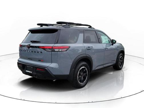 Boulder Gray Pearl/Super Black 2026 Nissan Pathfinder Rock Creek