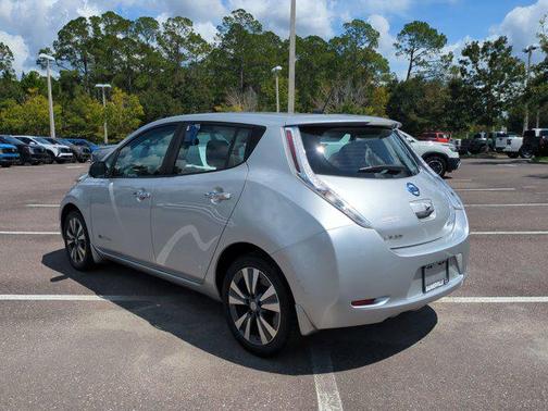 2015 Nissan Leaf SL