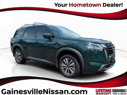 2023 Nissan Pathfinder SL FWD