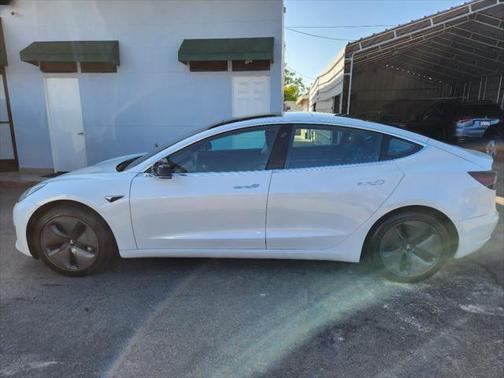 2020 Tesla Model 3 Standard Range Plus