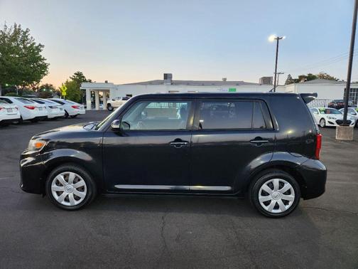 2011 Scion xB Release Series 8.0