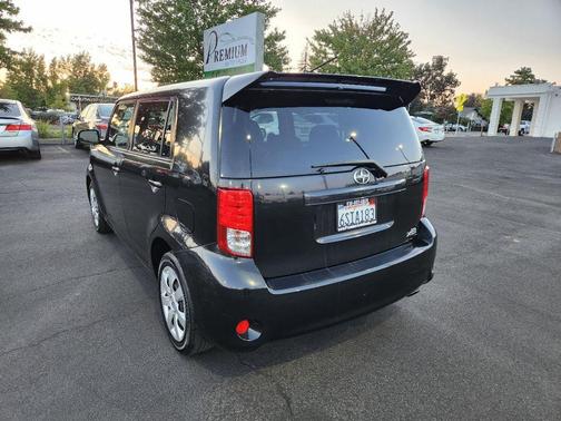 2011 Scion xB Release Series 8.0