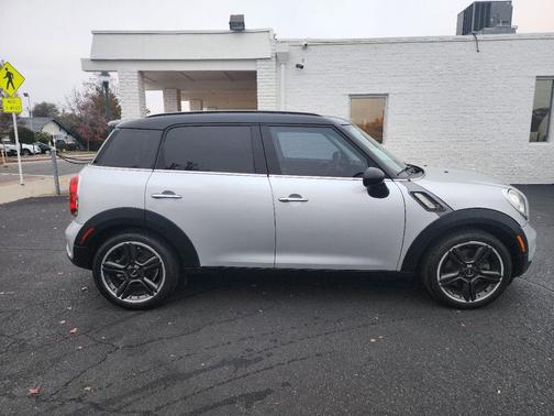 2016 MINI Countryman Cooper S