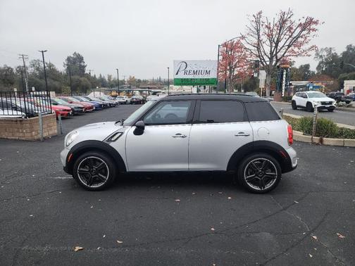 2016 MINI Countryman Cooper S