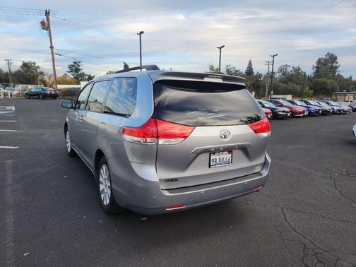 2013 Toyota Sienna Limited