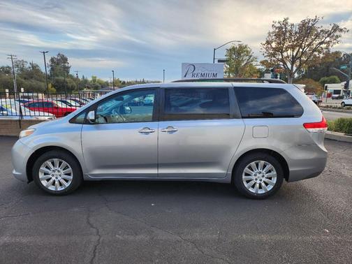 2013 Toyota Sienna Limited
