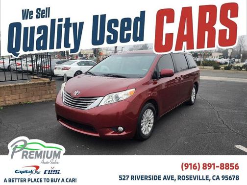 2012 Toyota Sienna XLE