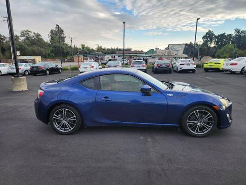 2013 Scion FR-S Base