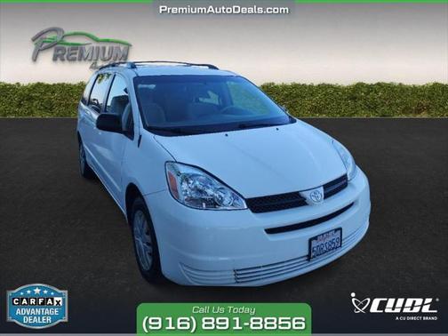 2004 Toyota Sienna LE