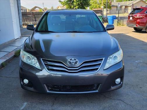 2010 Toyota Camry XLE