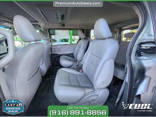 2017 Toyota Sienna XLE Premium
