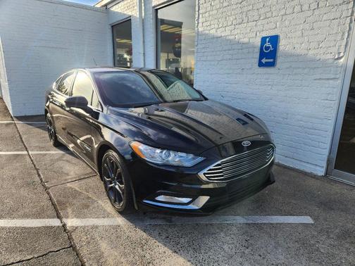Magnetic Metallic 2018 Ford Fusion SE