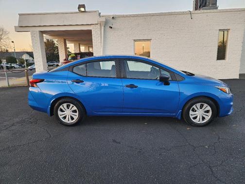 2020 Nissan Versa 1.6 S