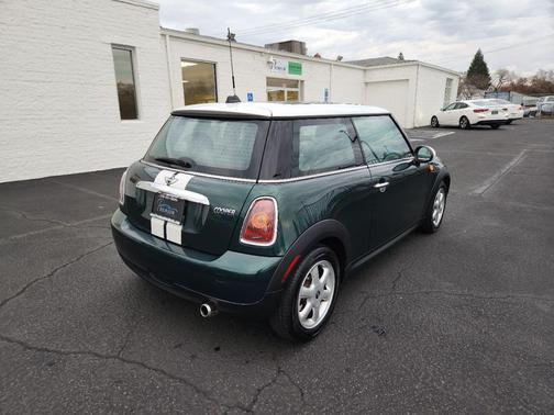 2010 MINI Cooper Base