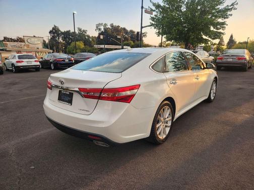 2014 Toyota Avalon Limited