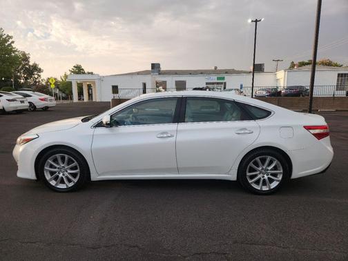 2014 Toyota Avalon Limited