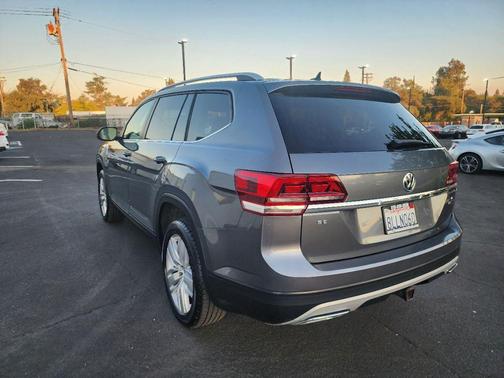 2019 Volkswagen Atlas 3.6L SE w/Technology