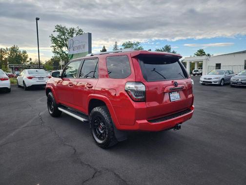 2017 Toyota 4Runner SR5 Premium