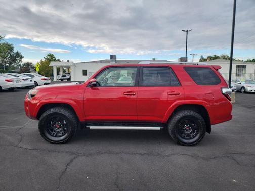 2017 Toyota 4Runner SR5 Premium