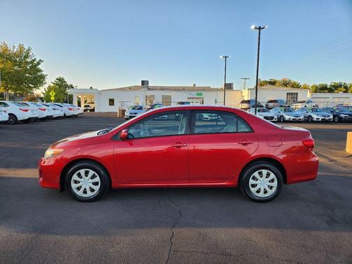 2011 Toyota Corolla LE