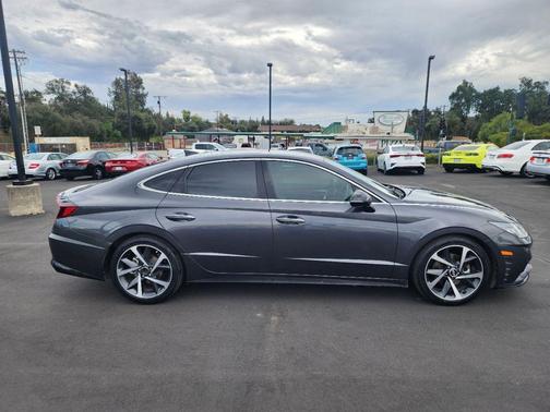 2021 Hyundai SONATA SEL Plus