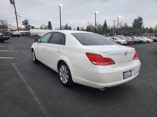 2006 Toyota Avalon XLS
