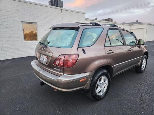 1999 Lexus RX 300 Base