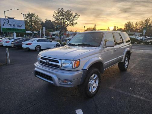 1999 Toyota 4Runner Limited 4WD